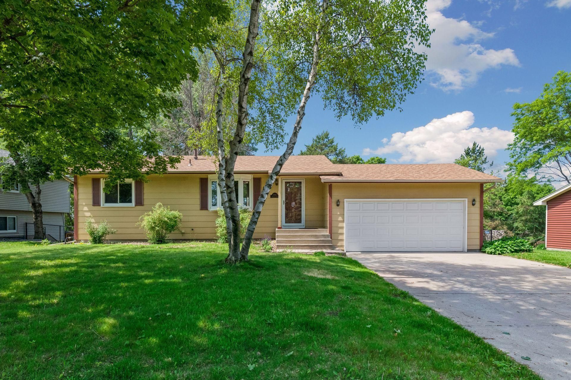 6990 Redwing Lane , Chanhassen, MN 55317 Main Photo