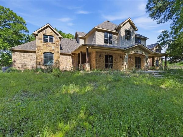 240 Grande Casa Road, Waxahachie, TX 75167