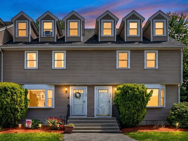 127 Merrimack Meadows Lane, Unit 127, Tewksbury, MA 01876