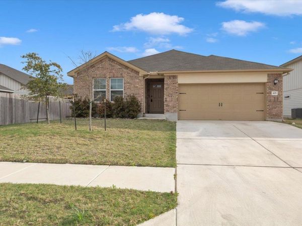 405 Grasslands TRL , Hutto, TX 78634