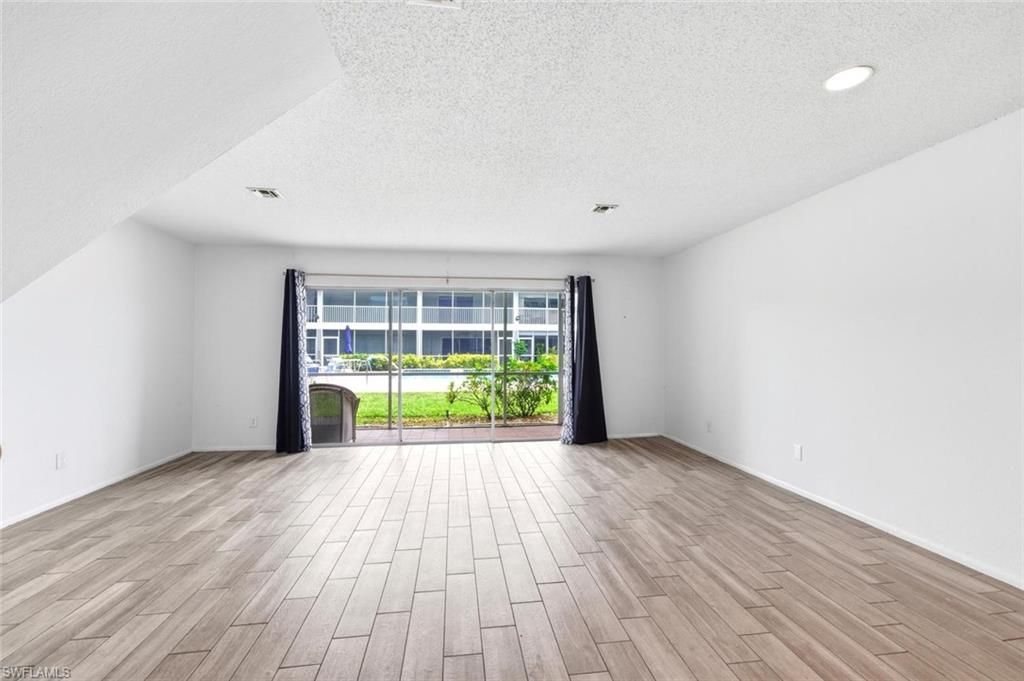 25500 Cockleshell Dr, Unit 503, Bonita Springs, FL 34135 Photo