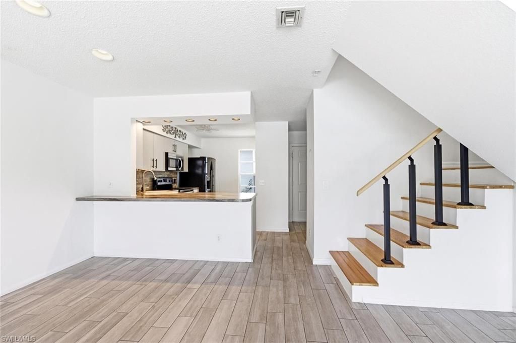 25500 Cockleshell Dr, Unit 503, Bonita Springs, FL 34135 Photo
