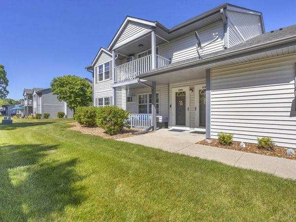 350 Auburn Meadows Ct, Unit D, Campbellsport, WI 53010