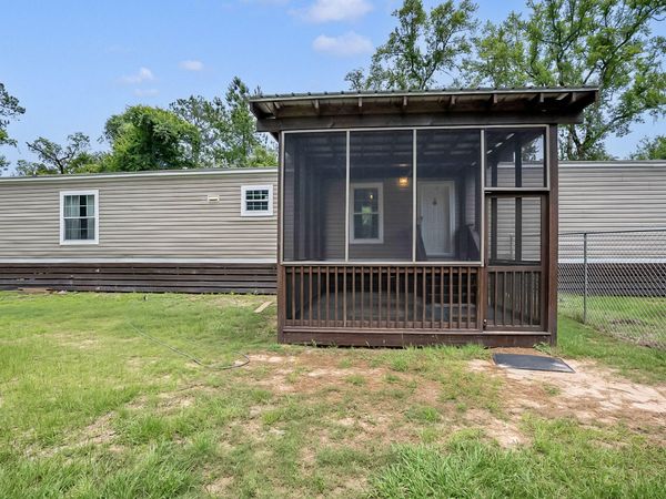 217 Palmetto Avenue, Freeport, FL 32439