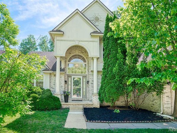 3172 Birchwood Court , Ann Arbor, MI 48105