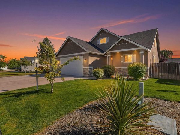 808 Brampton Dr, Caldwell, ID 83605