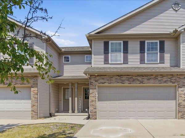 2531 Fox Trot Trail , Bloomington, IL 61705