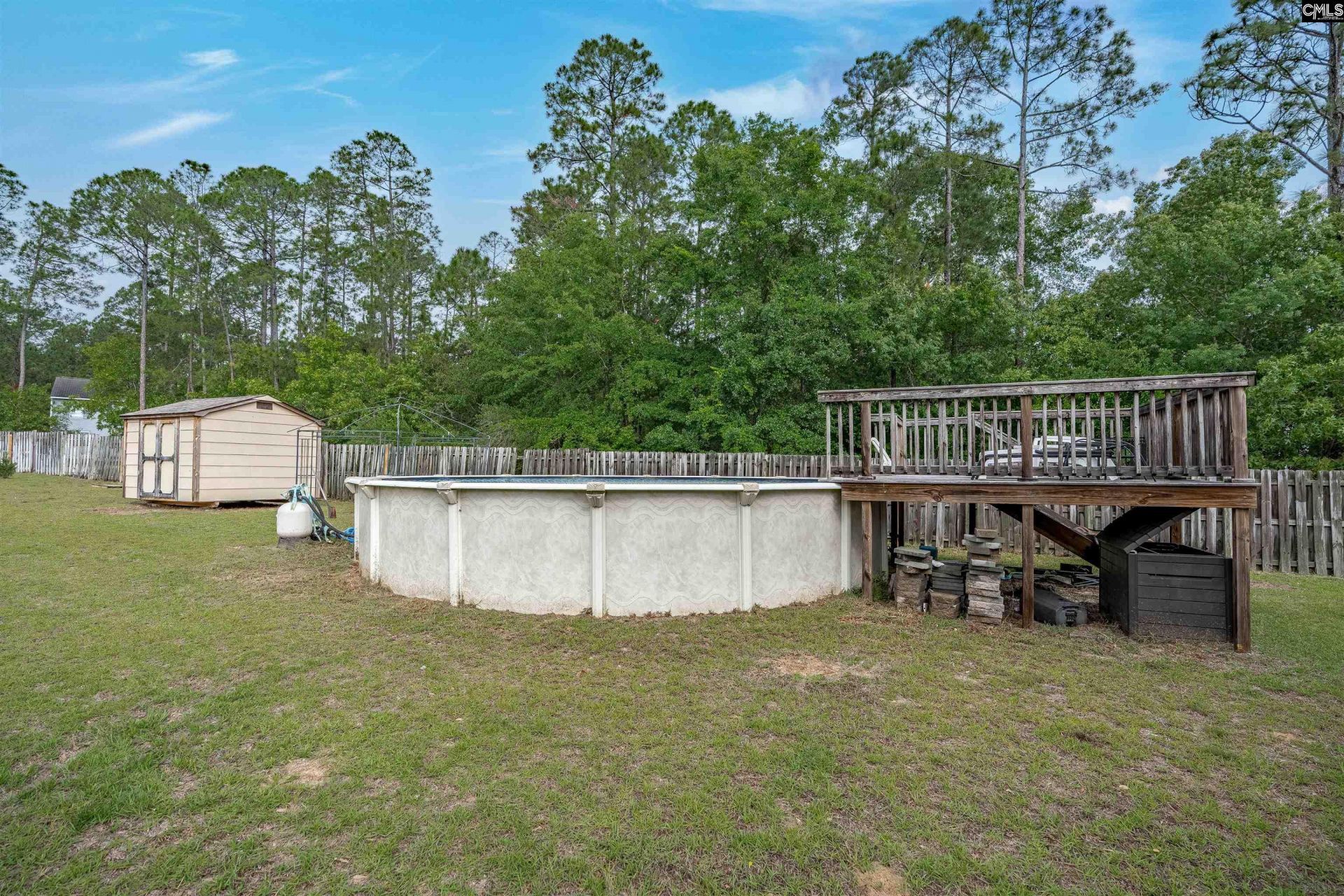 148 Woodcote Drive  Photo 35