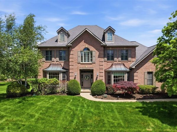 2018 Condor Ln , Gibsonia, PA 15044