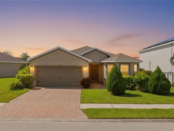 10884 Marble Brook BLVD, LEHIGH ACRES, FL 33936