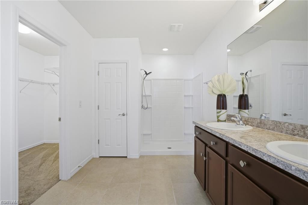 10884 Marble Brook Blvd, Lehigh Acres, FL 33936 Photo
