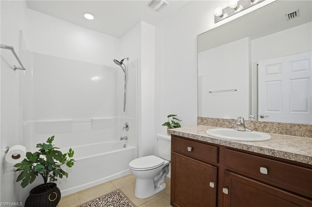 10884 Marble Brook Blvd, Lehigh Acres, FL 33936 Photo