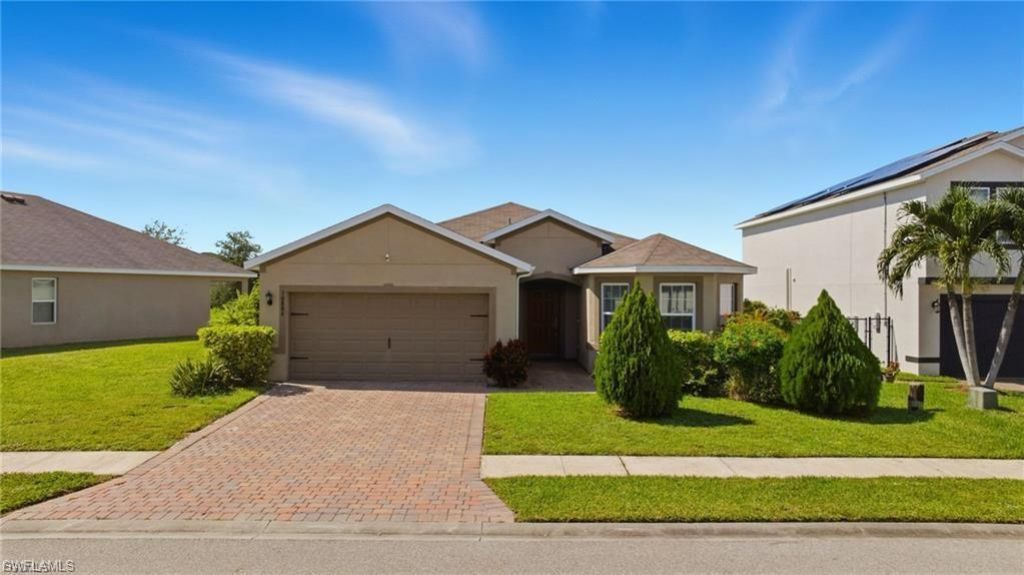 10884 Marble Brook Blvd, Lehigh Acres, FL 33936 Photo