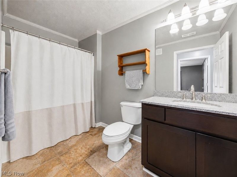 3371 Lenox Village, Unit 155, Fairlawn, OH 44333 Photo 12