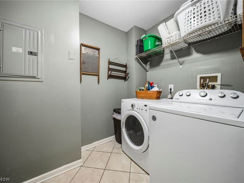 3371 Lenox Village, Unit 155, Fairlawn, OH 44333 Photo 21