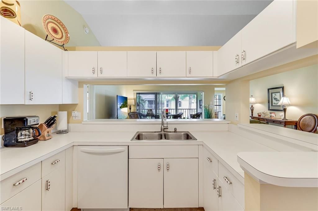 4181 Lake Forest Dr, Unit 1522, Bonita Springs, FL 34134 Photo