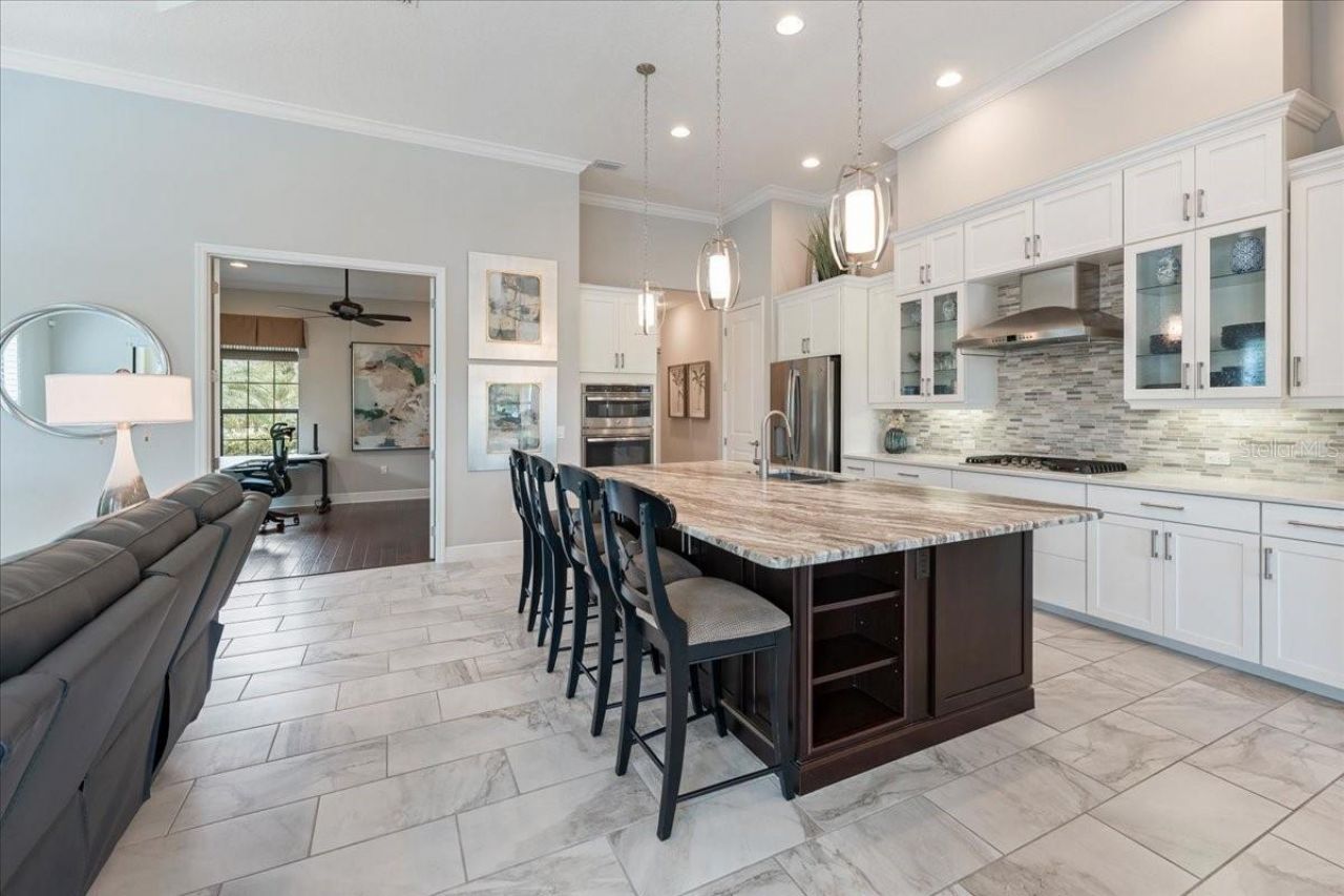 15406 Castle Park Terrace, Bradenton, FL 34202 Photo