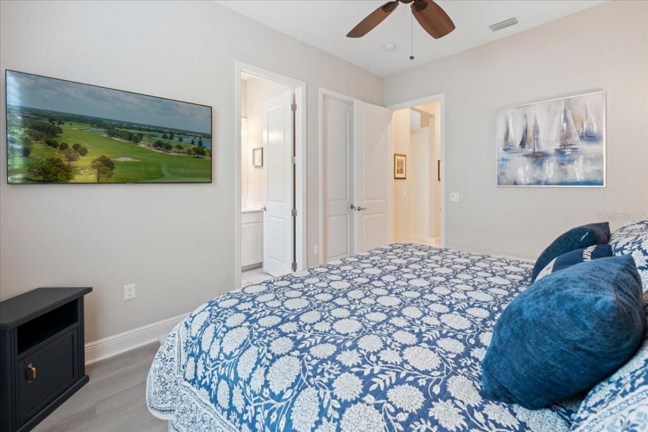 15406 Castle Park Terrace, Bradenton, FL 34202 Photo