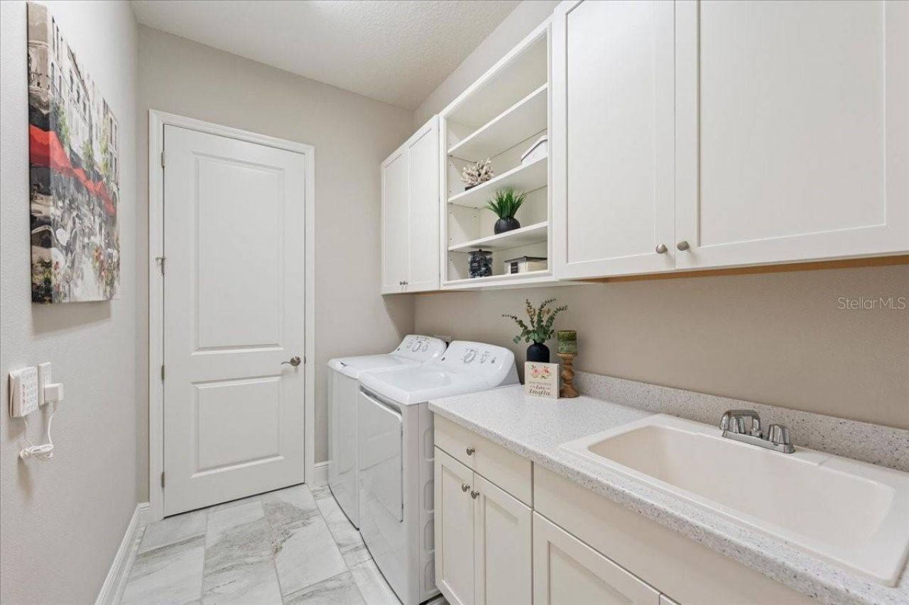 15406 Castle Park Terrace, Bradenton, FL 34202 Photo