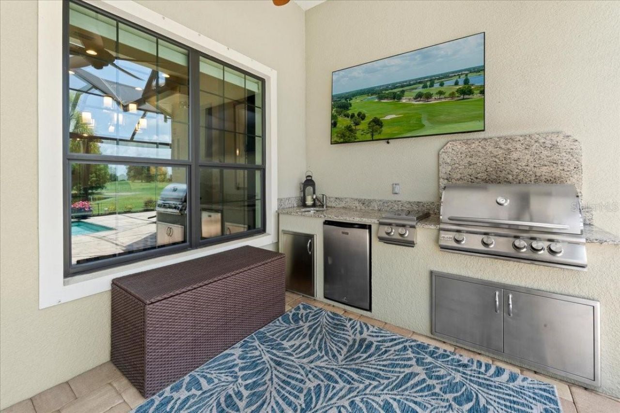 15406 Castle Park Terrace, Bradenton, FL 34202 Photo