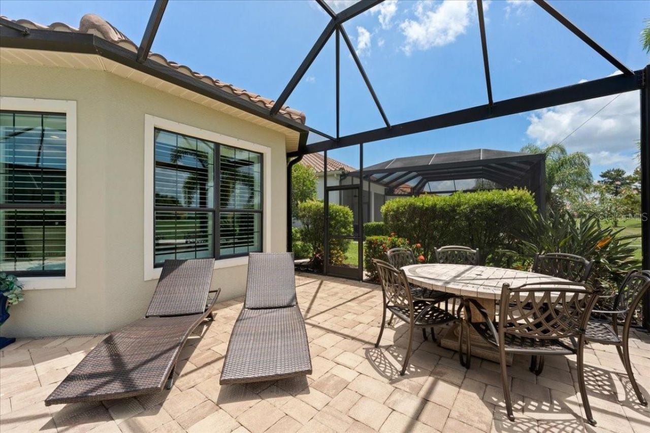 15406 Castle Park Terrace, Bradenton, FL 34202 Photo