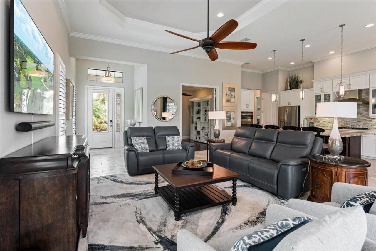 15406 Castle Park Terrace, Bradenton, FL 34202 Photo