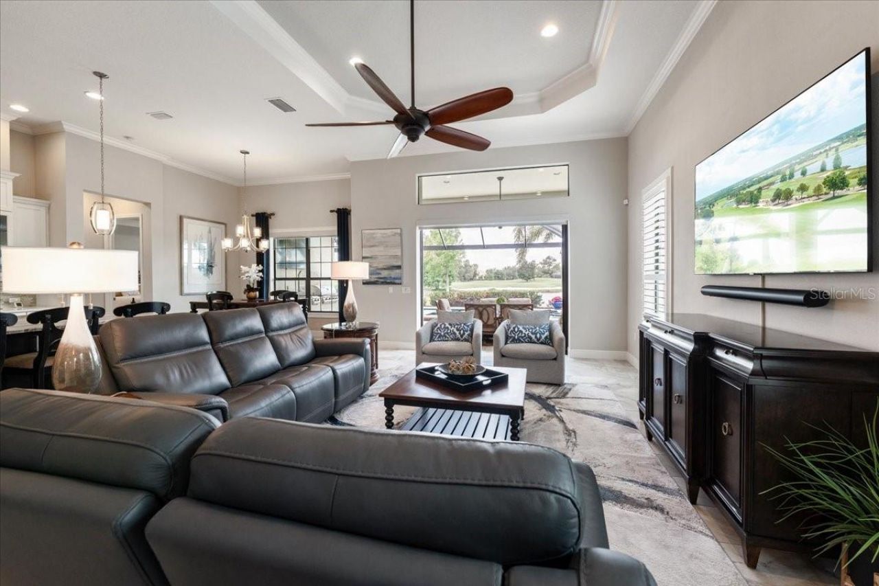 15406 Castle Park Terrace, Bradenton, FL 34202 Photo