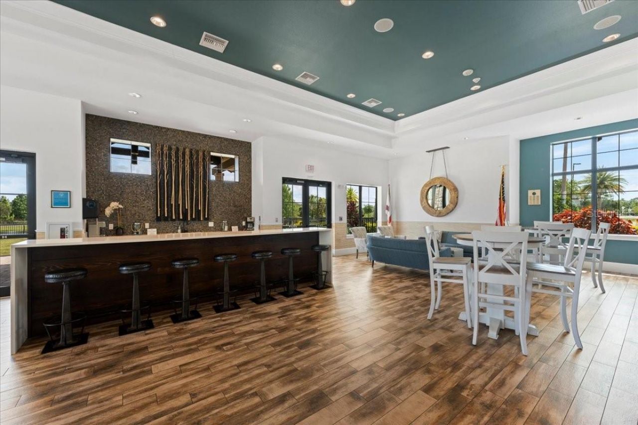 15406 Castle Park Terrace, Bradenton, FL 34202 Photo
