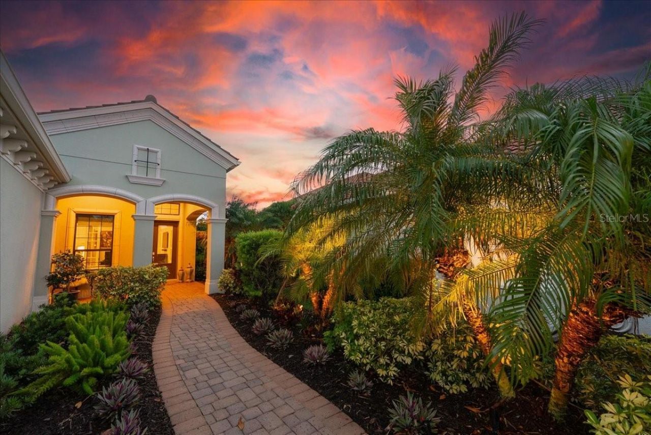 15406 Castle Park Terrace, Bradenton, FL 34202 Photo