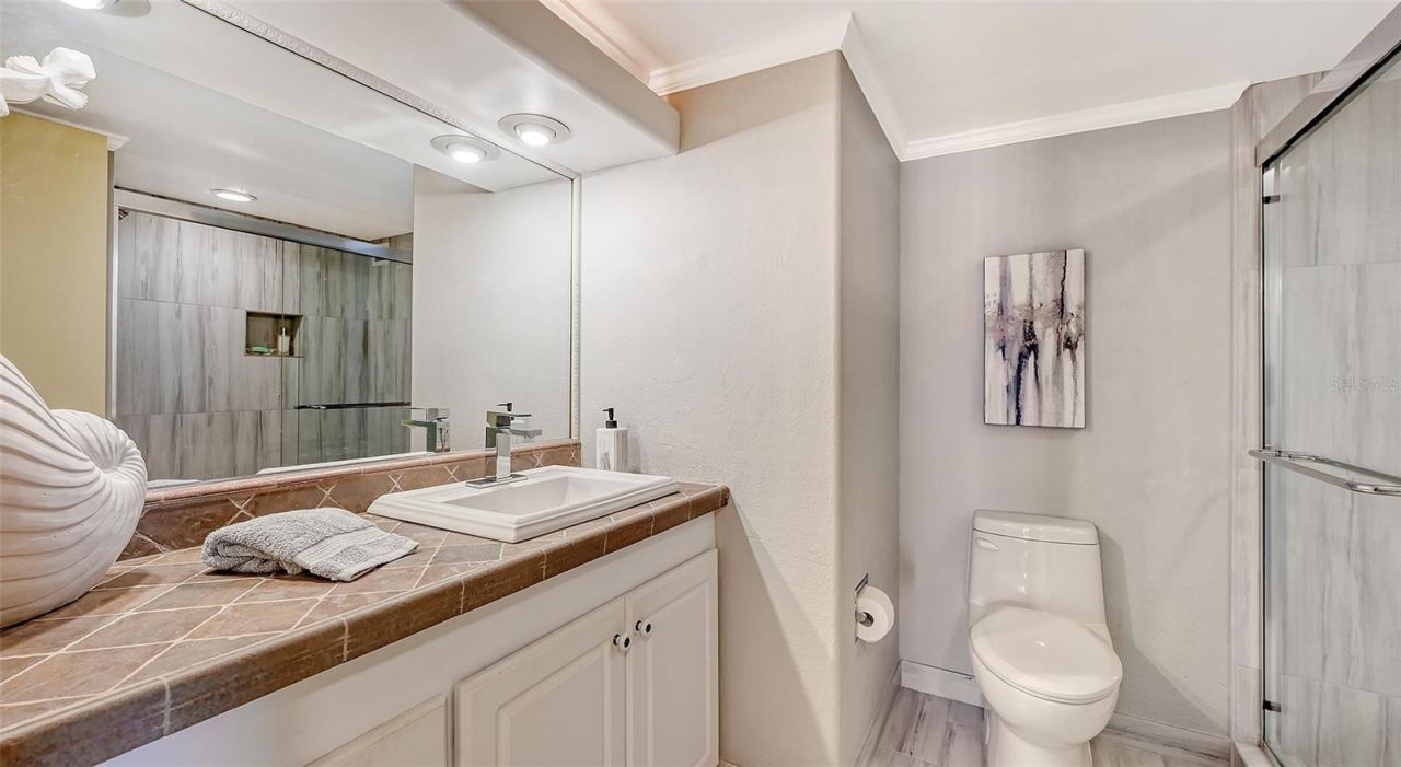2301 Gulf Of Mexico Drive, Unit 33N, Longboat Key, FL 34228 Photo