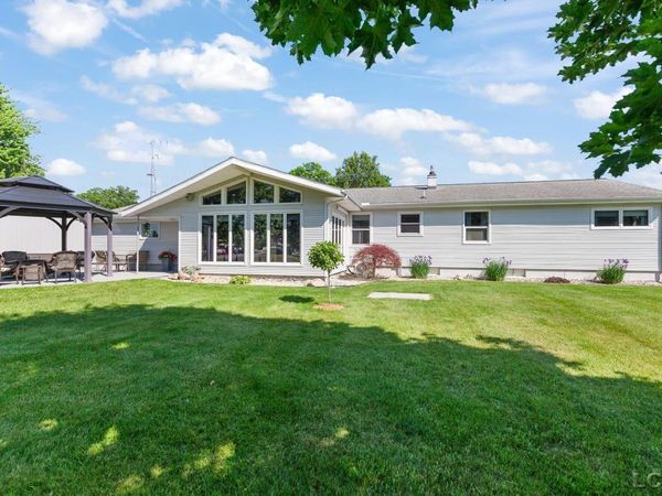 1462 Sand Creek , Adrian, MI 49221