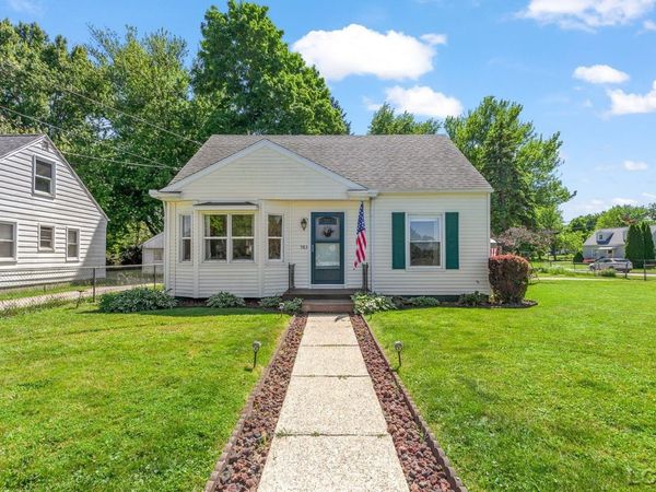 583 Riverside , Adrian, MI 49221