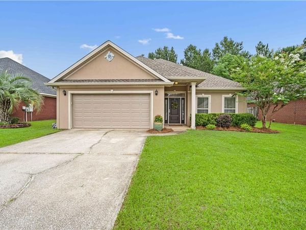 970 Weatherby Street S, Saraland, AL 36571
