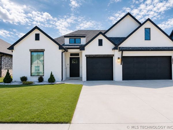 13971 S 21st Street E, Bixby, OK 74008