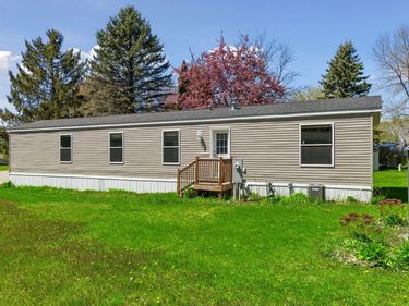 175 Highview Circle, Watertown, MN 55388