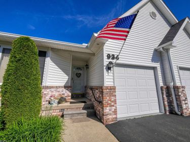 934 Lighthouse Drive, Marysville, MI 48040