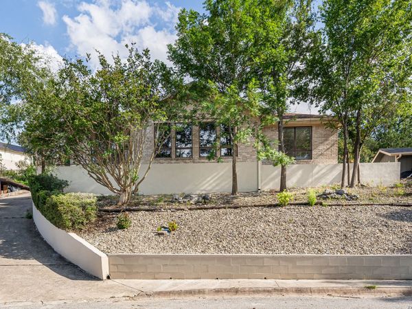 1307 MALIBU DR, Kerrville, TX 78028