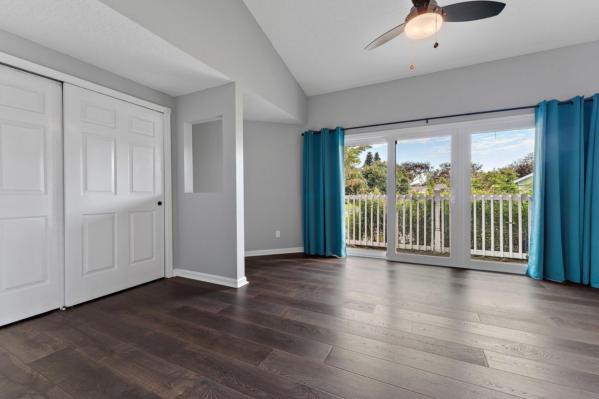 10440 SE Jupiter Narrows Drive, Hobe Sound, FL 33455 Photo
