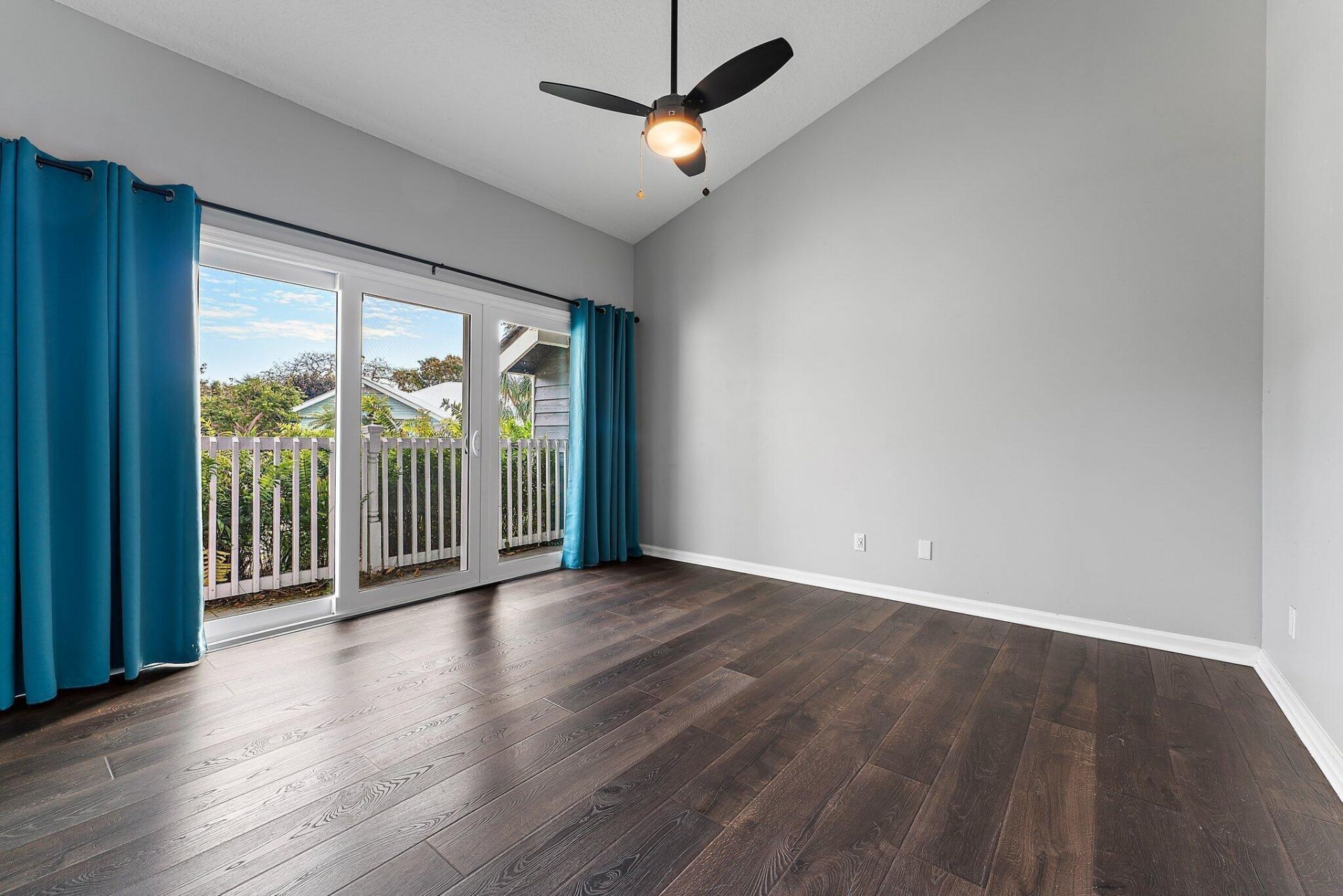 10440 SE Jupiter Narrows Drive, Hobe Sound, FL 33455 Photo