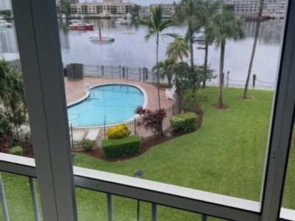 2200 Diana Drive, Unit 315, Hallandale Beach, FL 33009