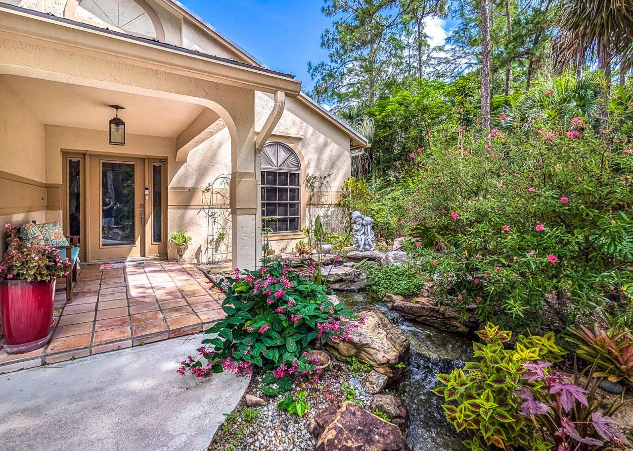 8259 155th Place N, Palm Beach Gardens, FL 33418 Photo