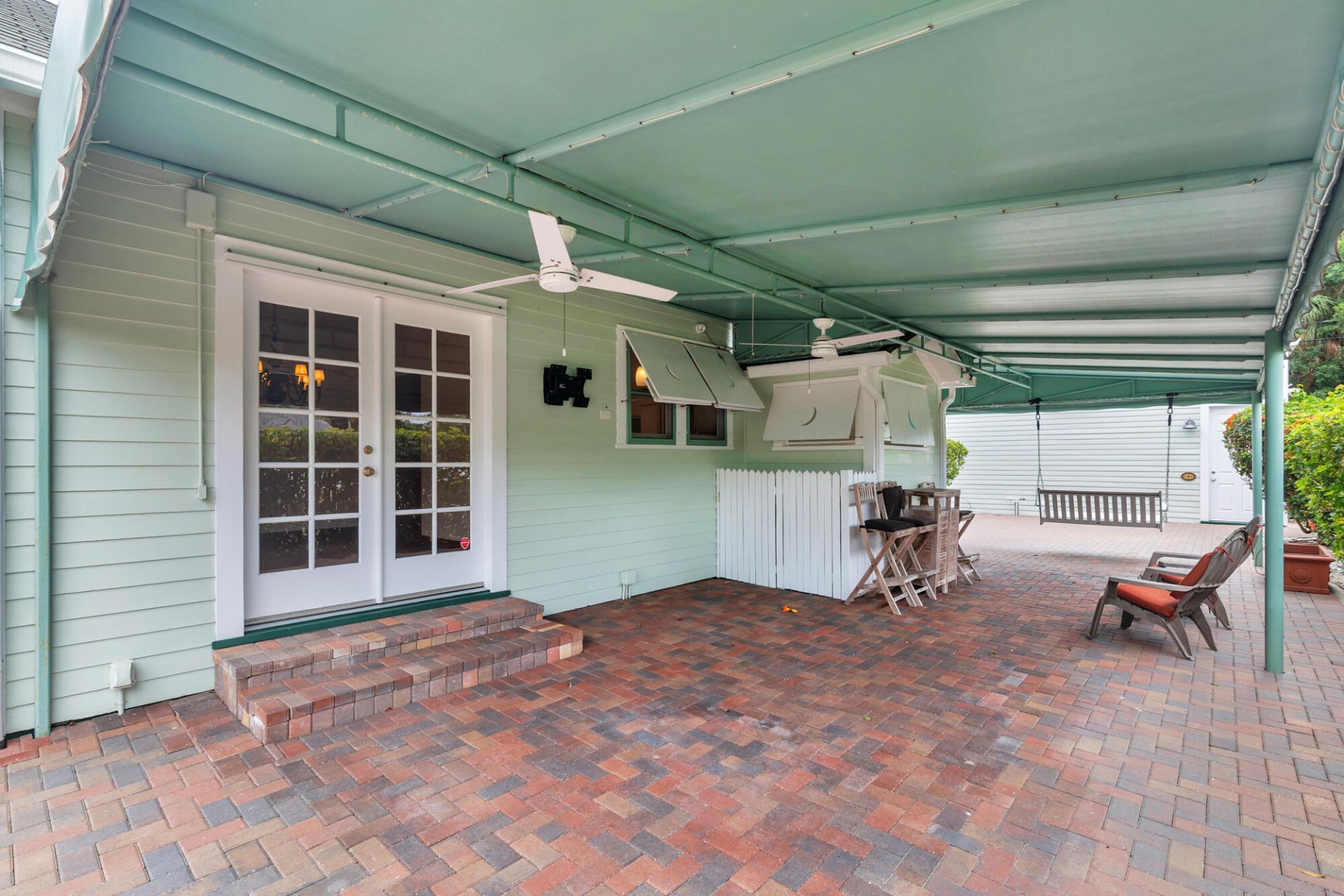 800 Kanuga Drive, West Palm Beach, FL 33401 Photo