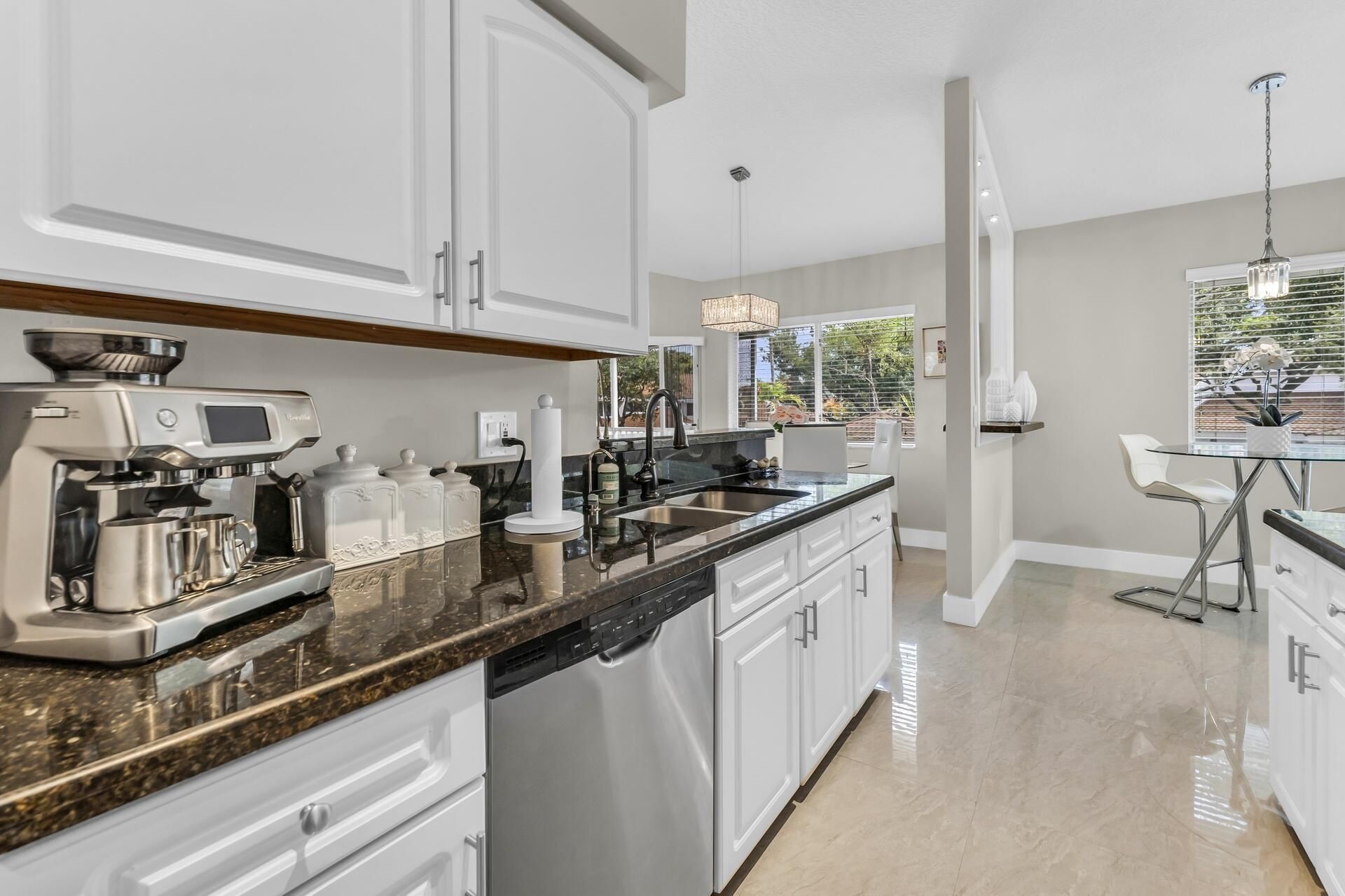 994 NW 93rd Avenue, Plantation, FL 33324 Photo