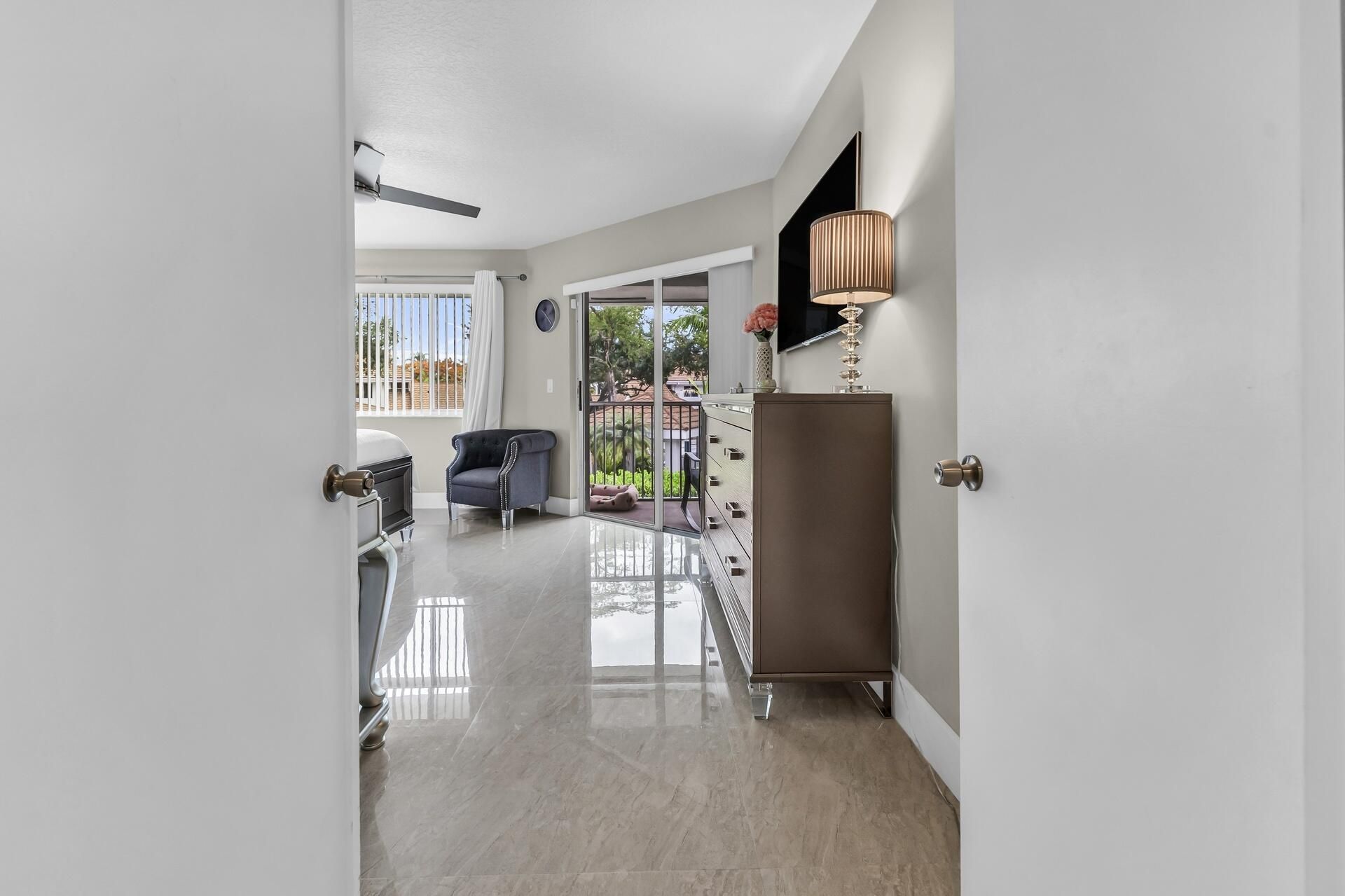 994 NW 93rd Avenue, Plantation, FL 33324 Photo