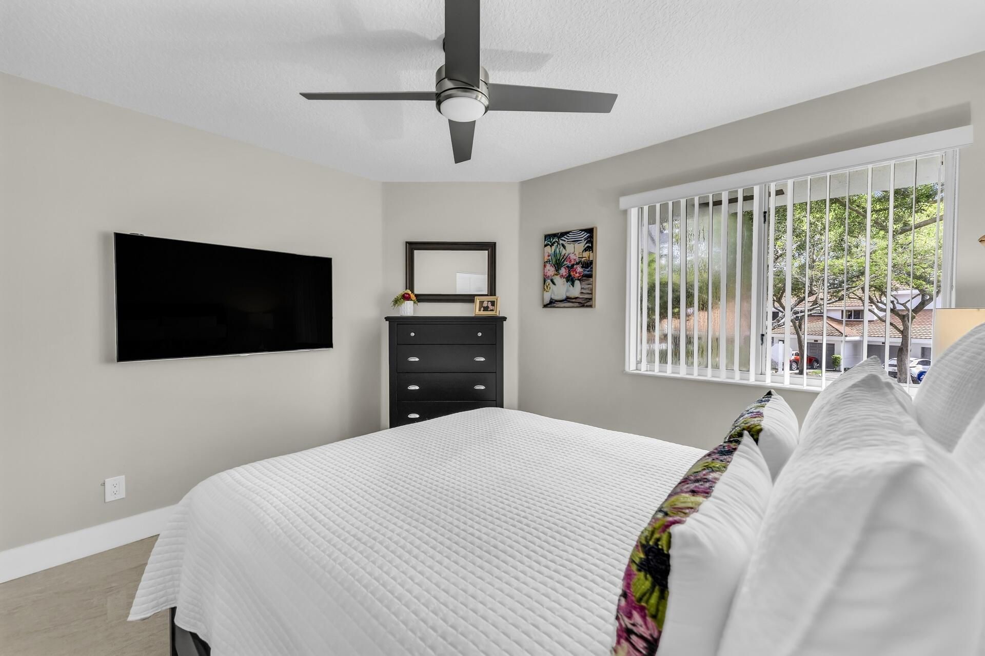 994 NW 93rd Avenue, Plantation, FL 33324 Photo