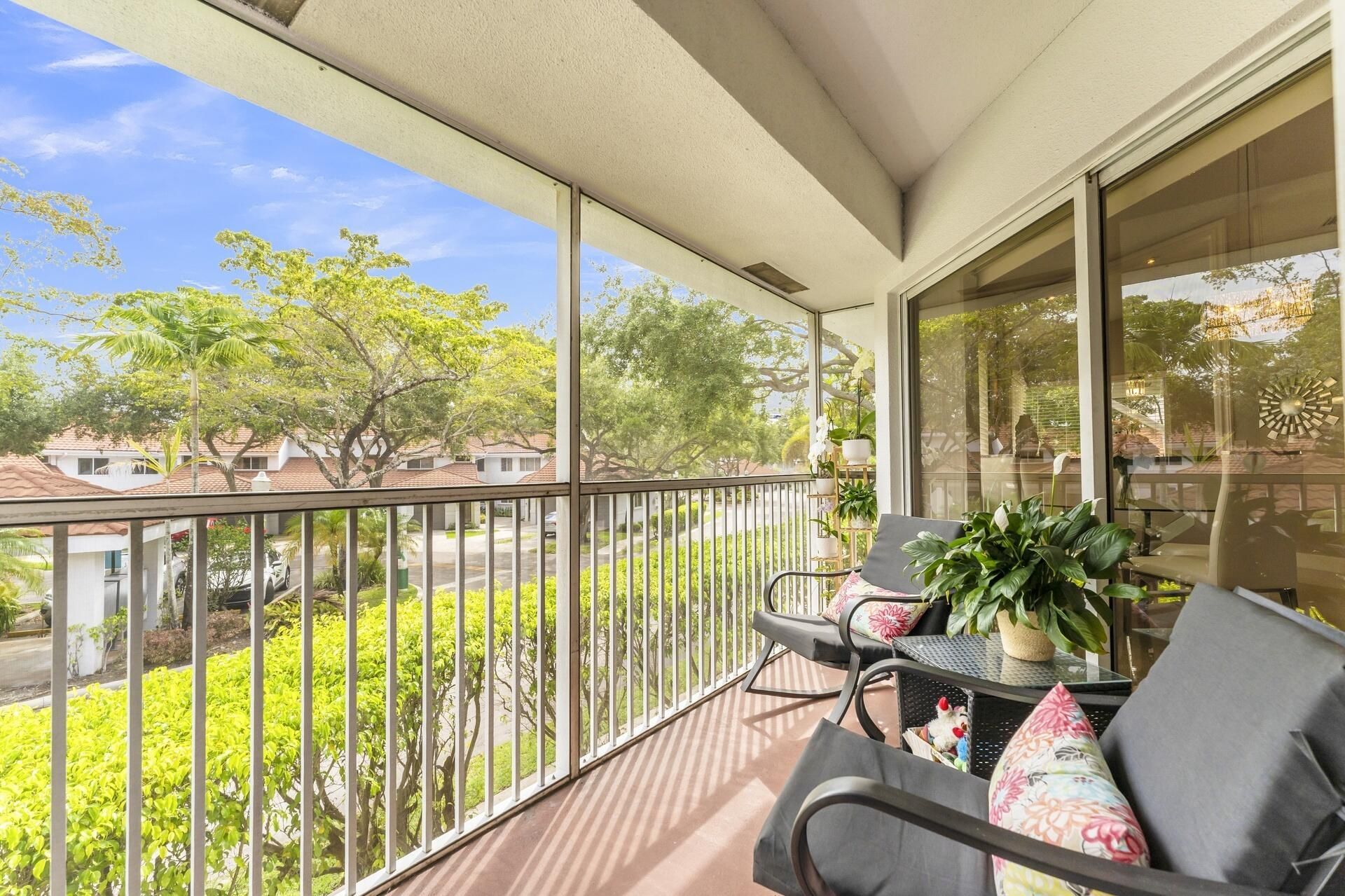 994 NW 93rd Avenue, Plantation, FL 33324 Photo