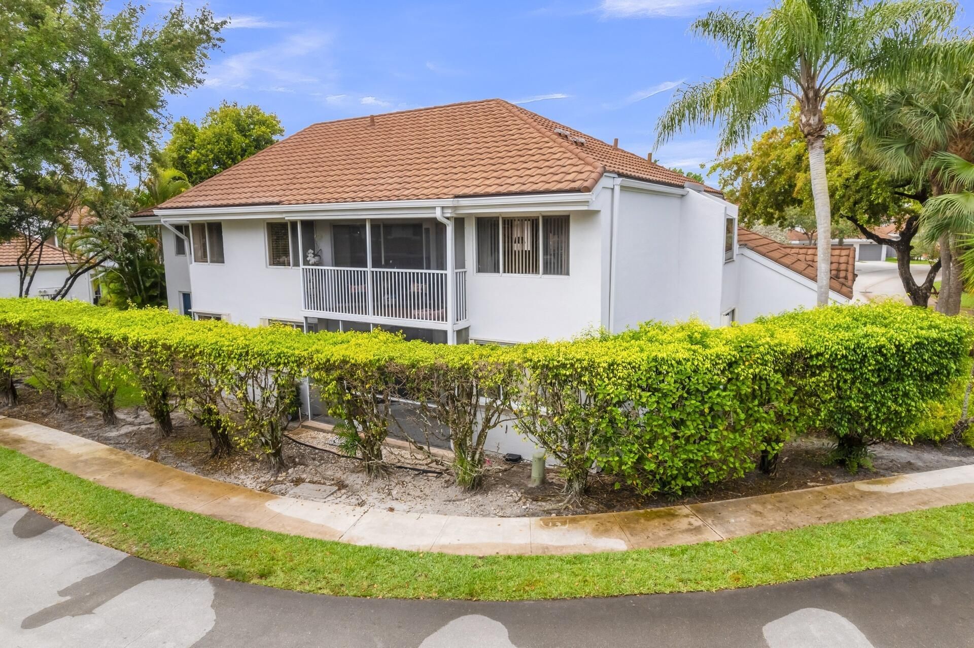994 NW 93rd Avenue, Plantation, FL 33324 Photo