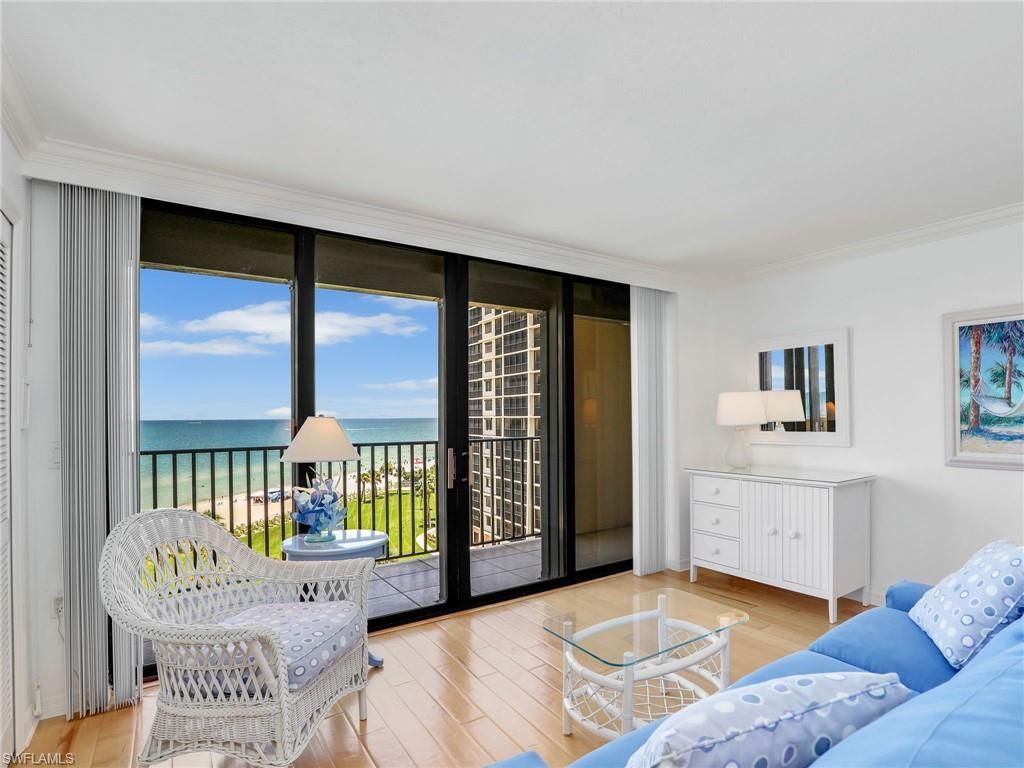10851 Gulf Shore Dr , Unit 605, Naples, FL 34108 Photo