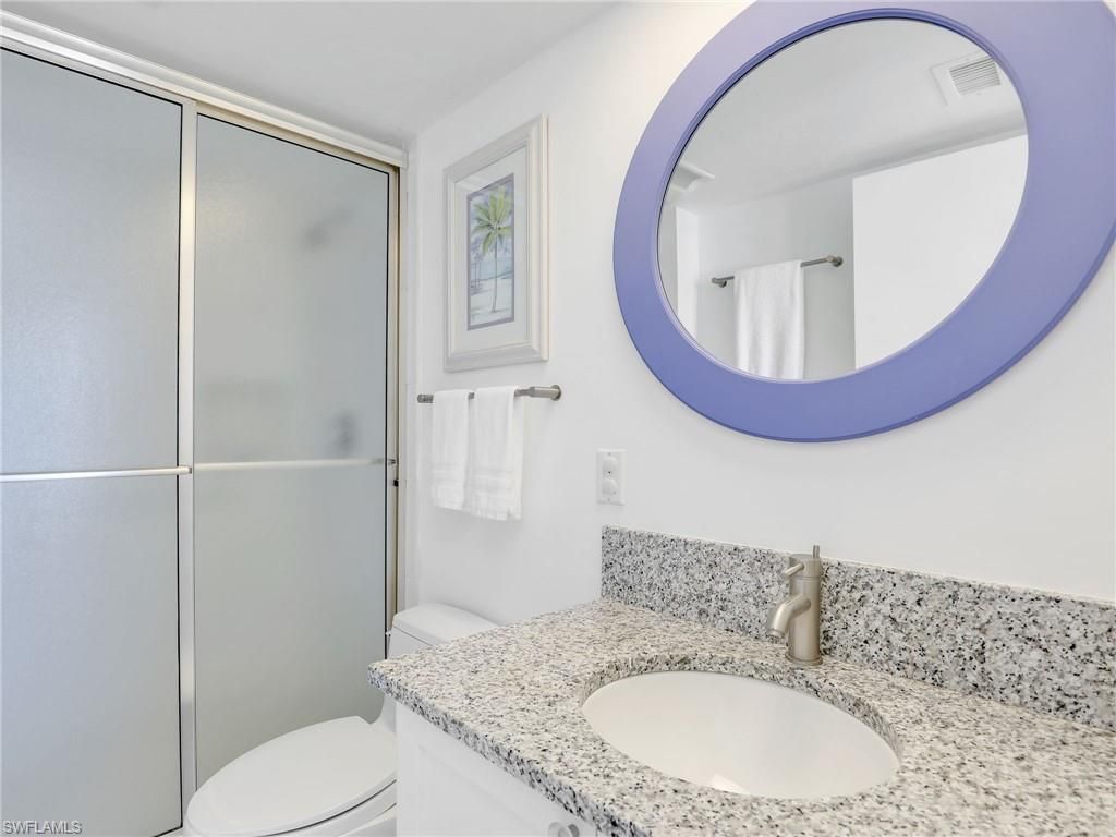 10851 Gulf Shore Dr , Unit 605, Naples, FL 34108 Photo