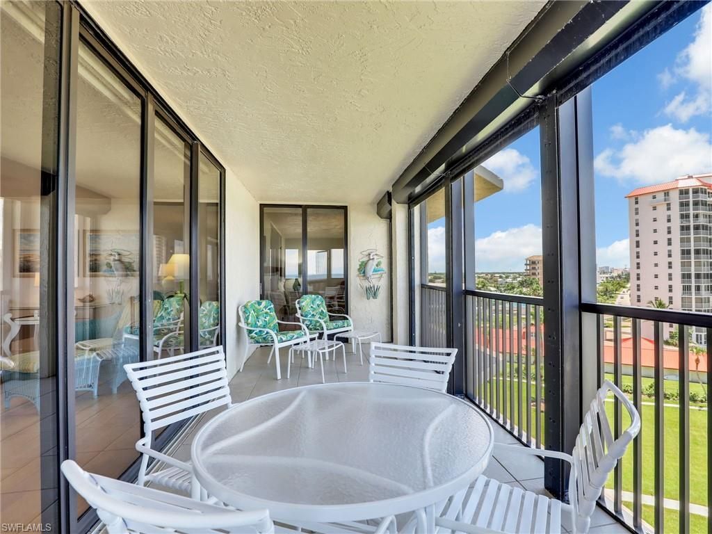 10851 Gulf Shore Dr , Unit 605, Naples, FL 34108 Photo